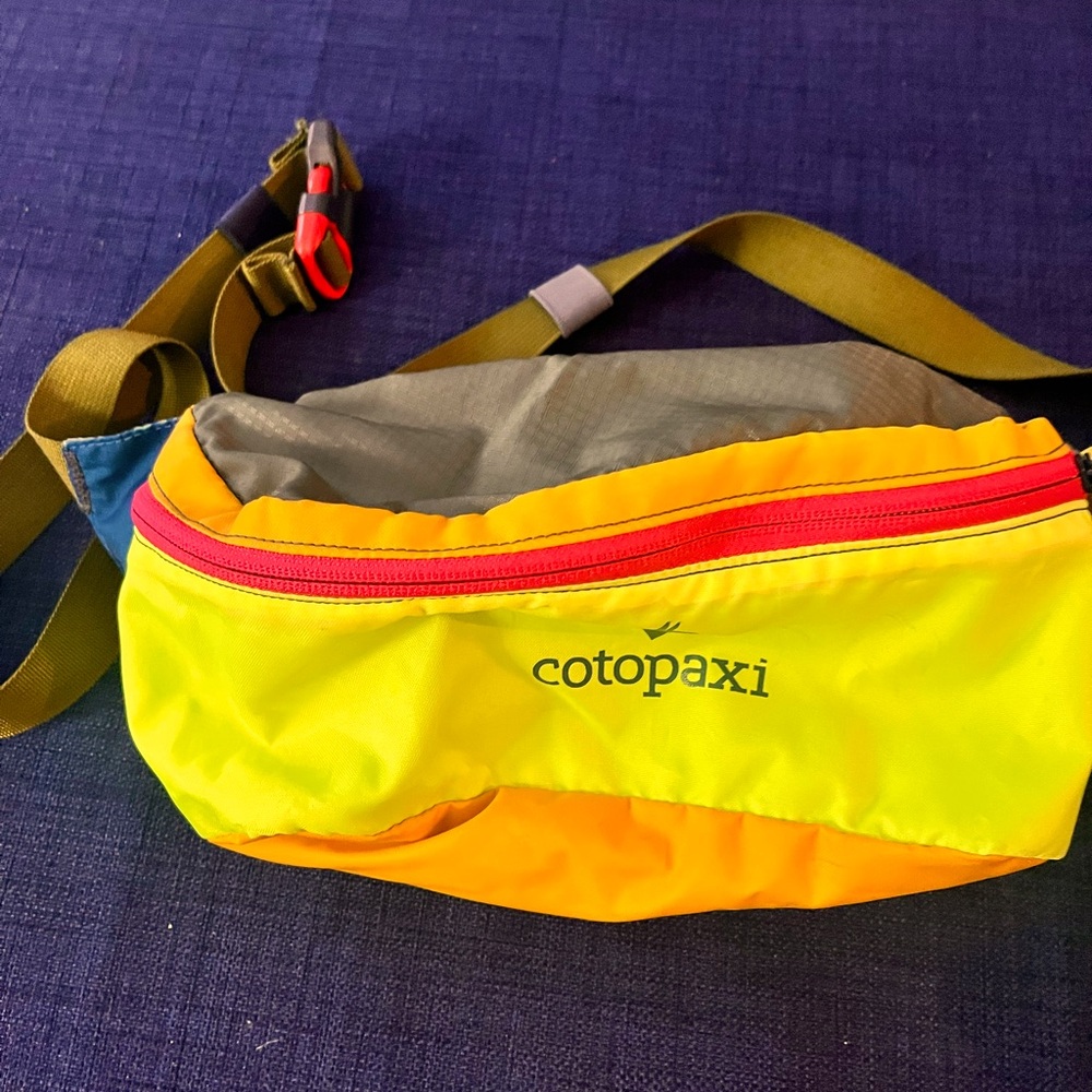 Cotopaxi Fanny pack